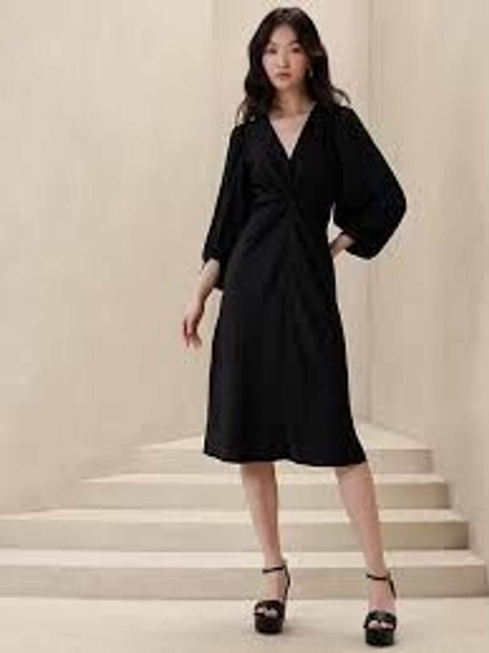 NWT: Banana Republic Twist Front Midi Dress Size 4 Petite Black